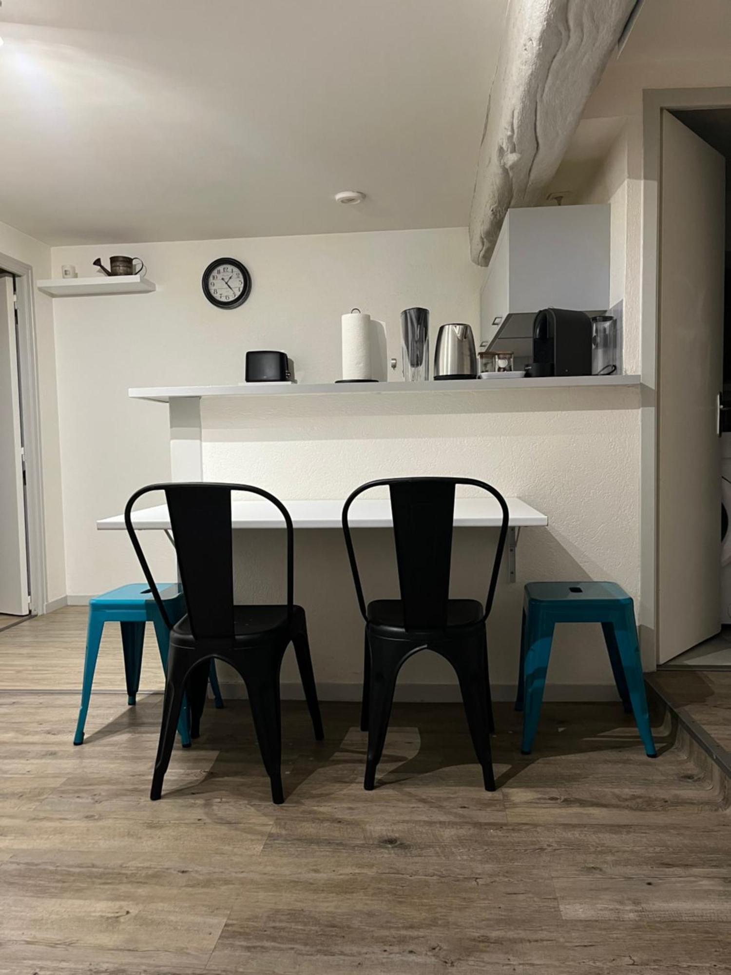 Le Cosy Du Marche Notre-Dame Apartment Поатие Екстериор снимка